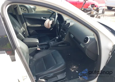 2011 Audi A3 2.0 Tdi Premium из США, поврежденный, VIN WAUBJBFM6BA062315